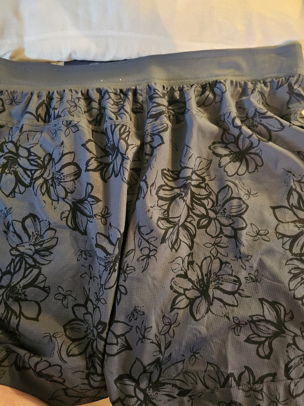 St. John's Bay Blue Floral Women's Bermuda Shorts - Picture 4 of 10